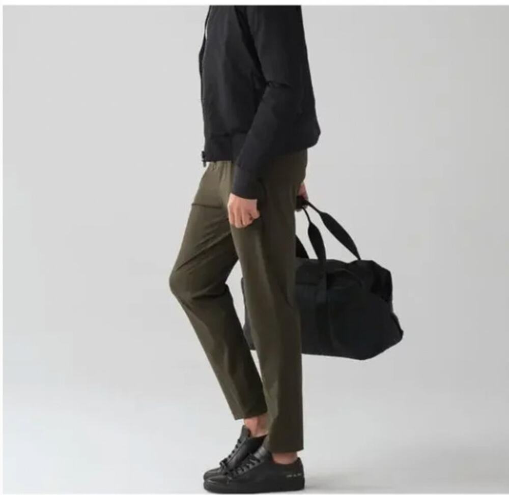 Lululemon On The Fly Ankle Pant 28 Jogger Dark Olive Green Stretch W5ALWS Size 4